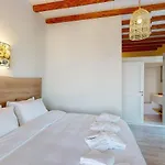 8bd Sunset Estate W Private Infinity Pool By Live&travel Fanari