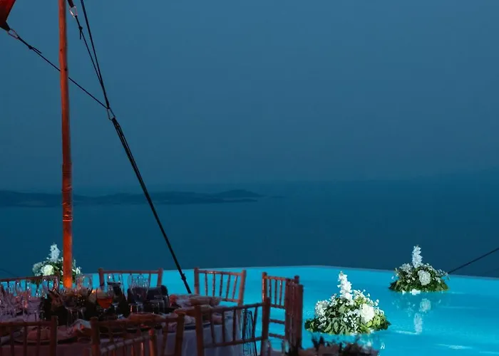 8bd Sunset Estate W Private Infinity Pool By Live&travel Fanári